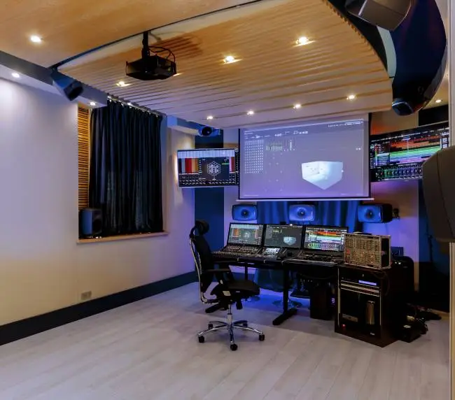 IMG_19148studioAtmos